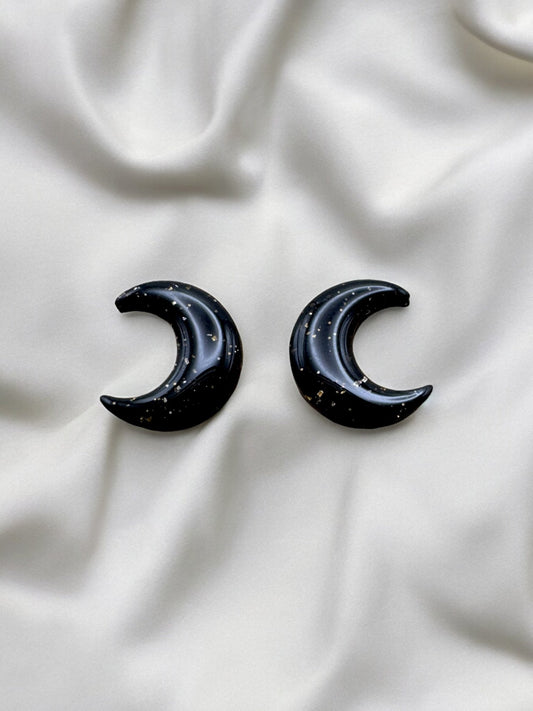 Black sparkle crescent moon studs - Earrings - Made by Saskia