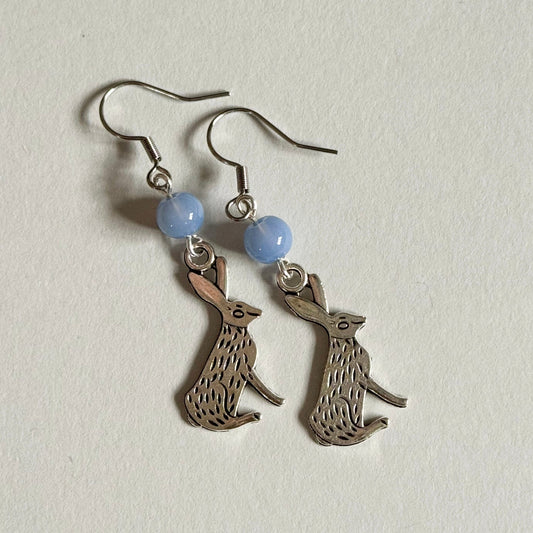 Blue hare beaded dangle earrings - Earrings - Made by Saskia