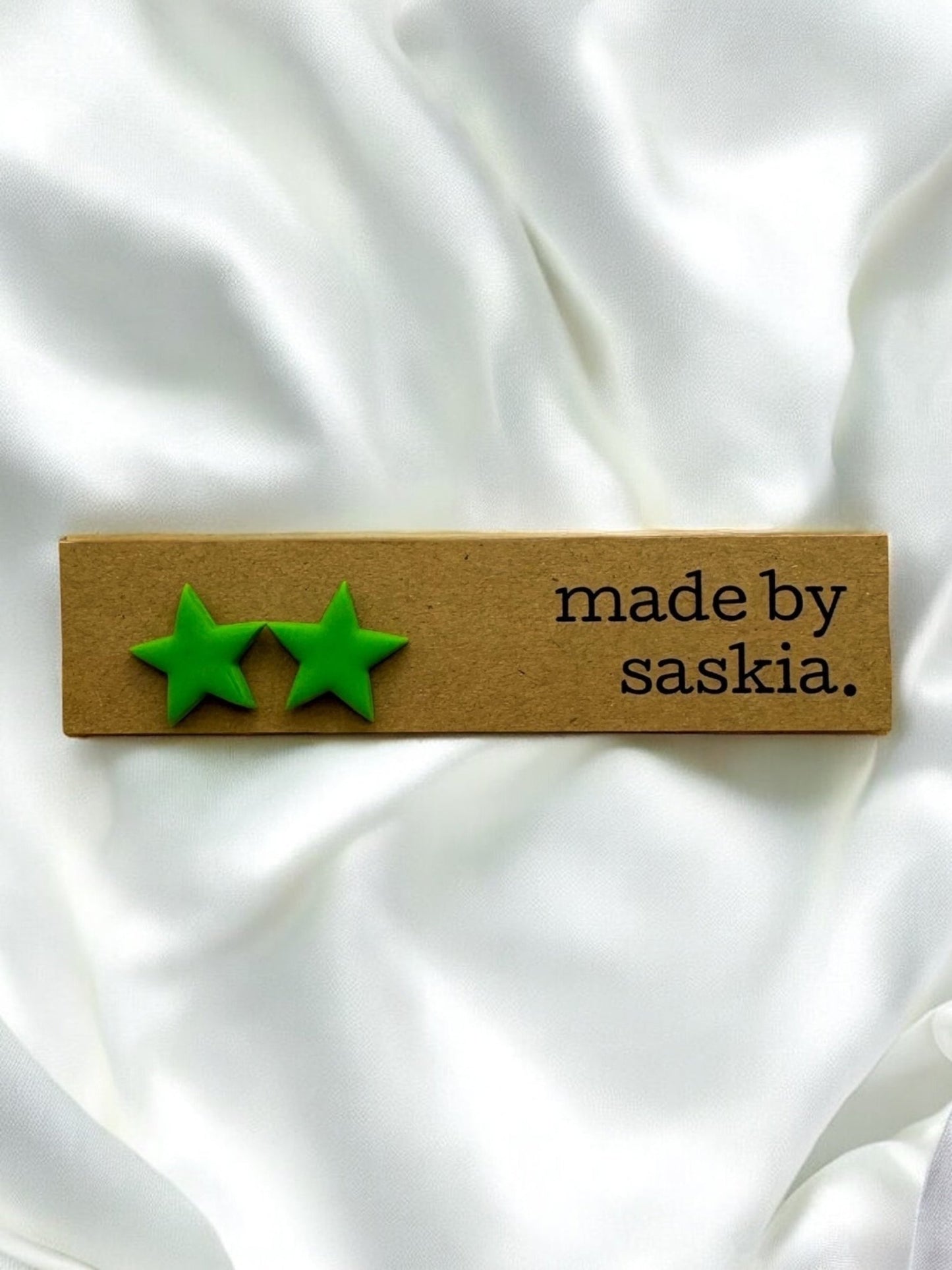 Bright green large star studs - Earrings - Made by Saskia