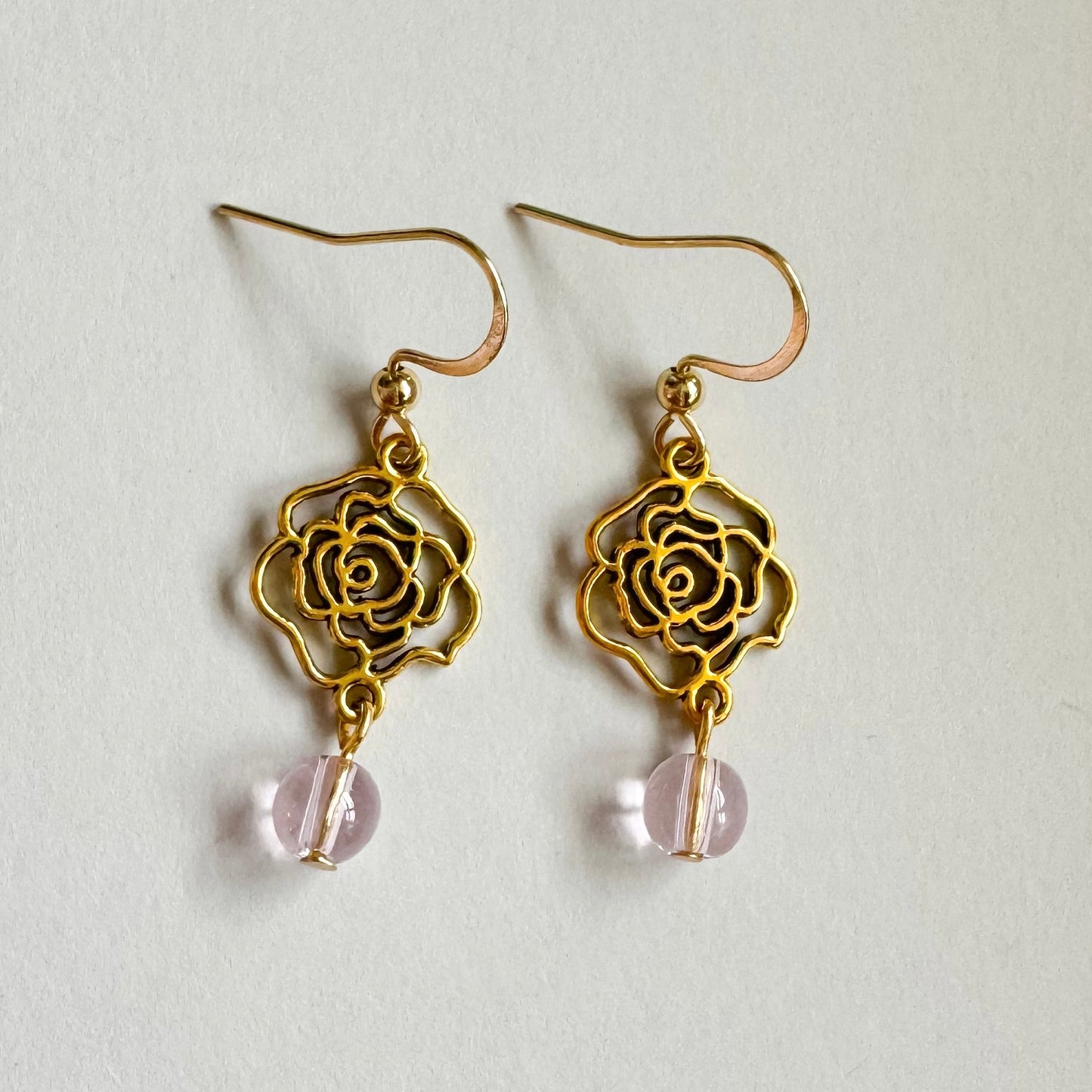 Gold and pink rose hook earrings - Earrings - Made by Saskia