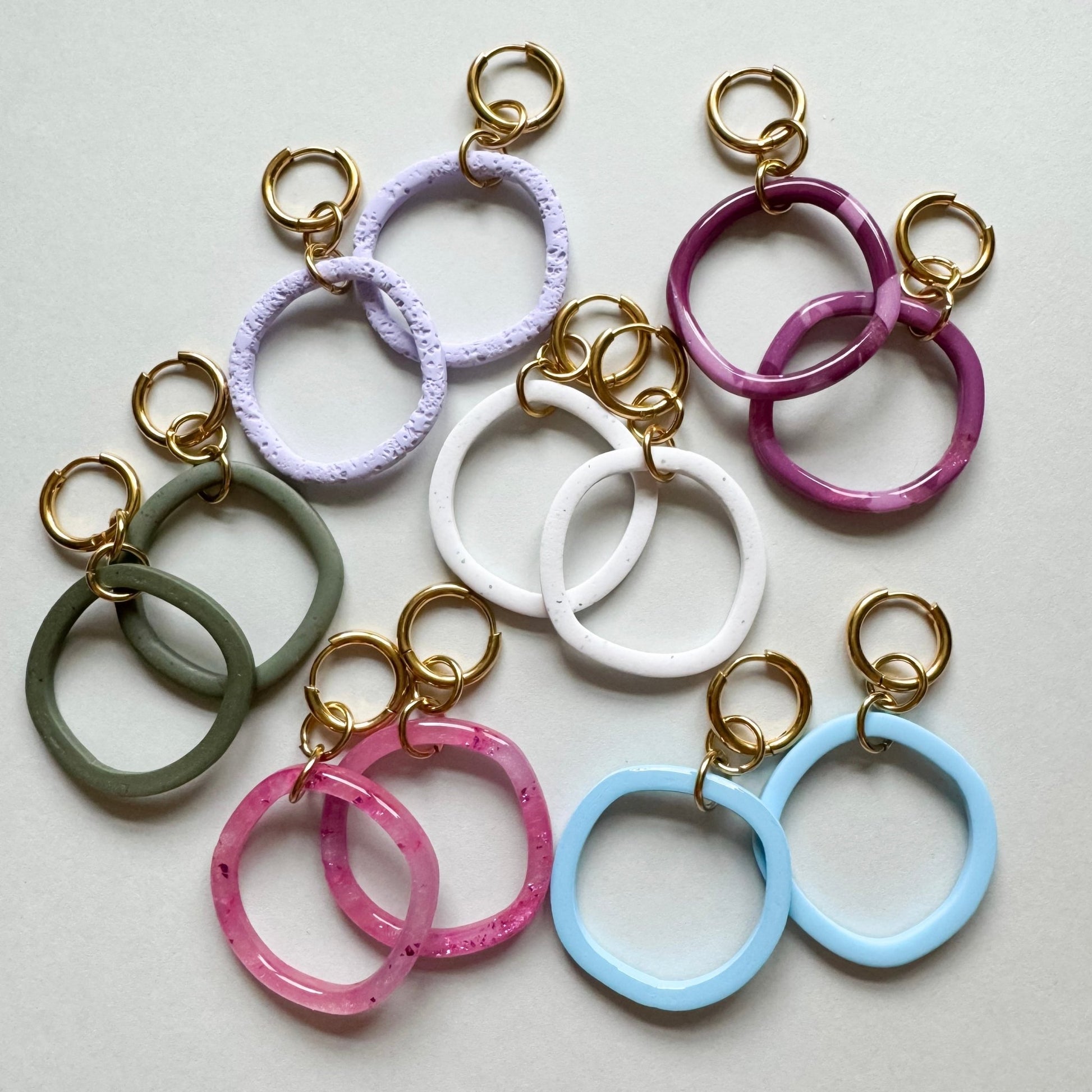 Khaki speckle reversible hoop huggie earrings - Earrings - Made by Saskia