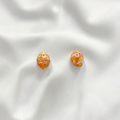 Lemon marble citrus fruit mini studs - Earrings - Made by Saskia