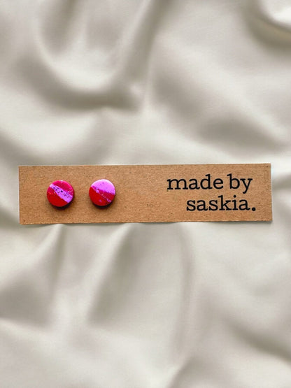 Lilac and red metallic abstract simple studs - Earrings - Made by Saskia