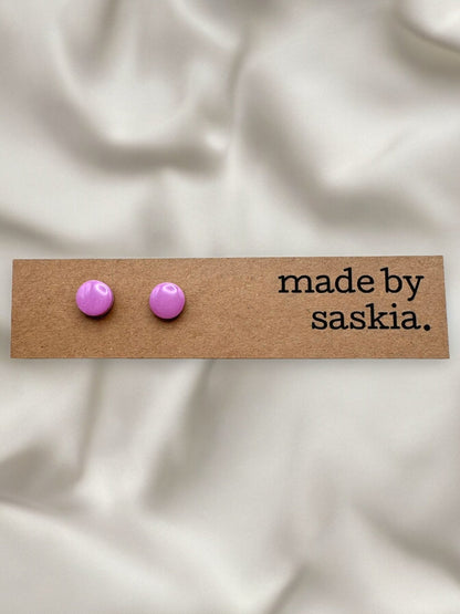 Lilac simple studs - Earrings - Made by Saskia