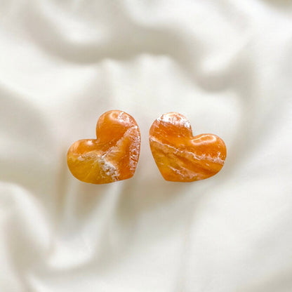 Orange and yellow marble heart studs - Earrings - Made by Saskia