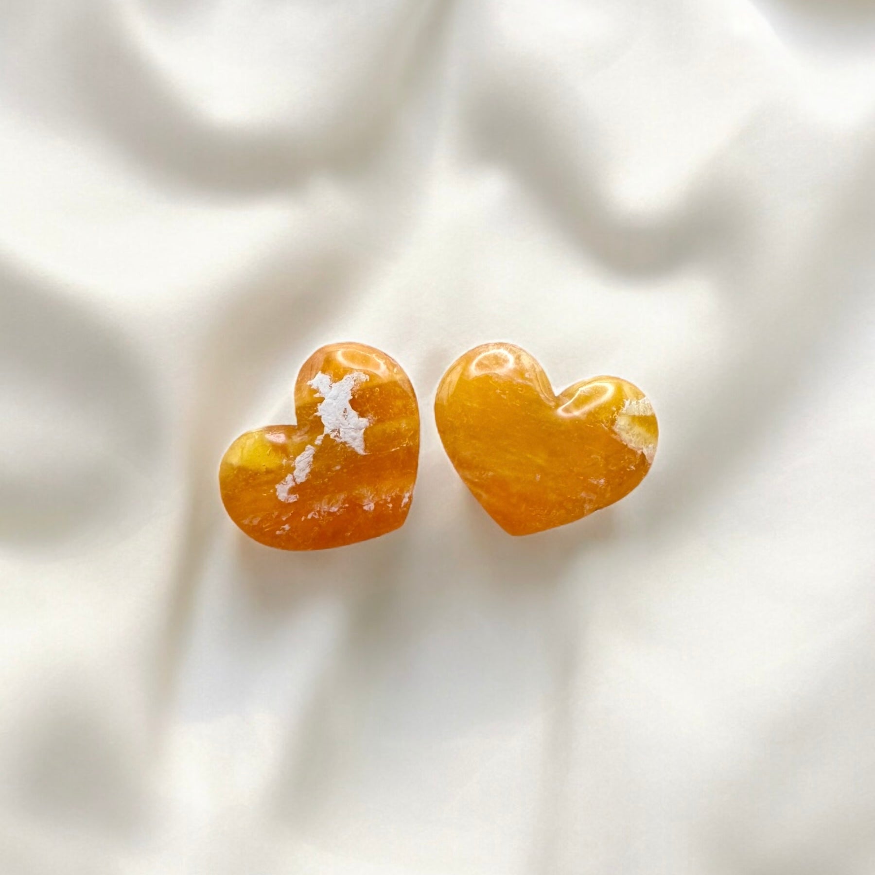 Orange and yellow marble heart studs - Earrings - Made by Saskia