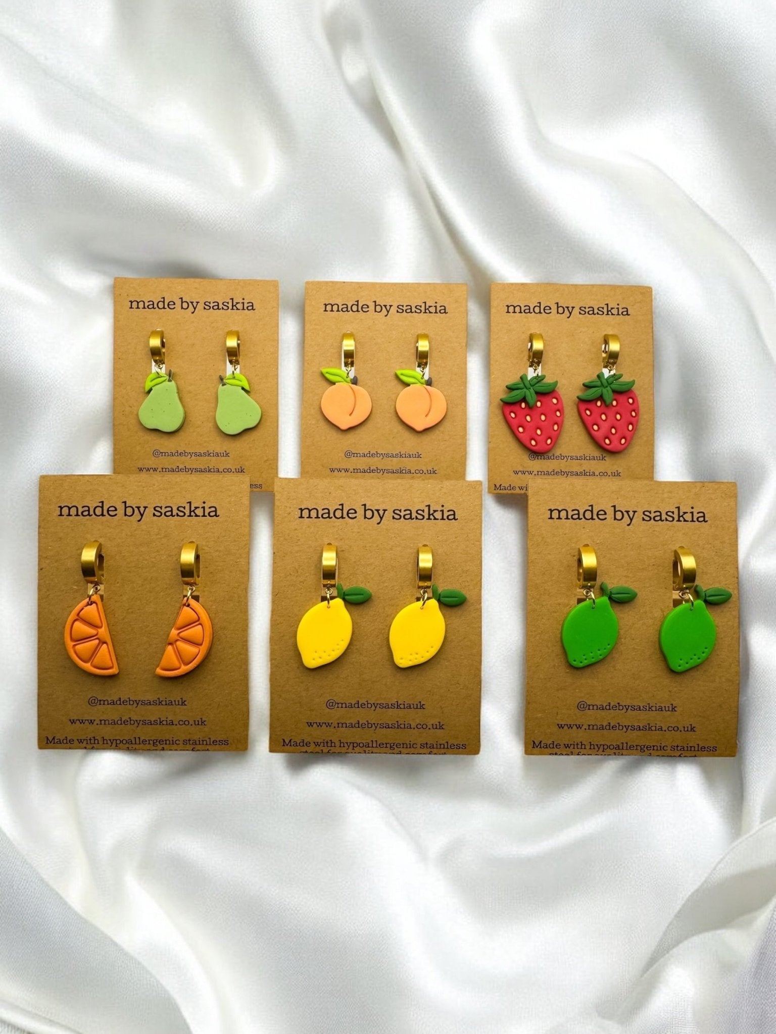 Pears huggie hoop earrings - Earrings - Made by Saskia