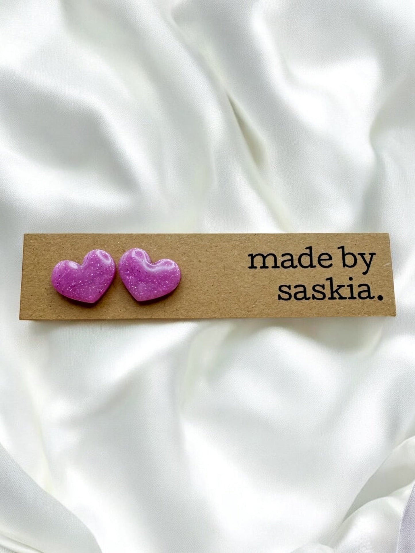 Purple glitter heart studs - Earrings - Made by Saskia