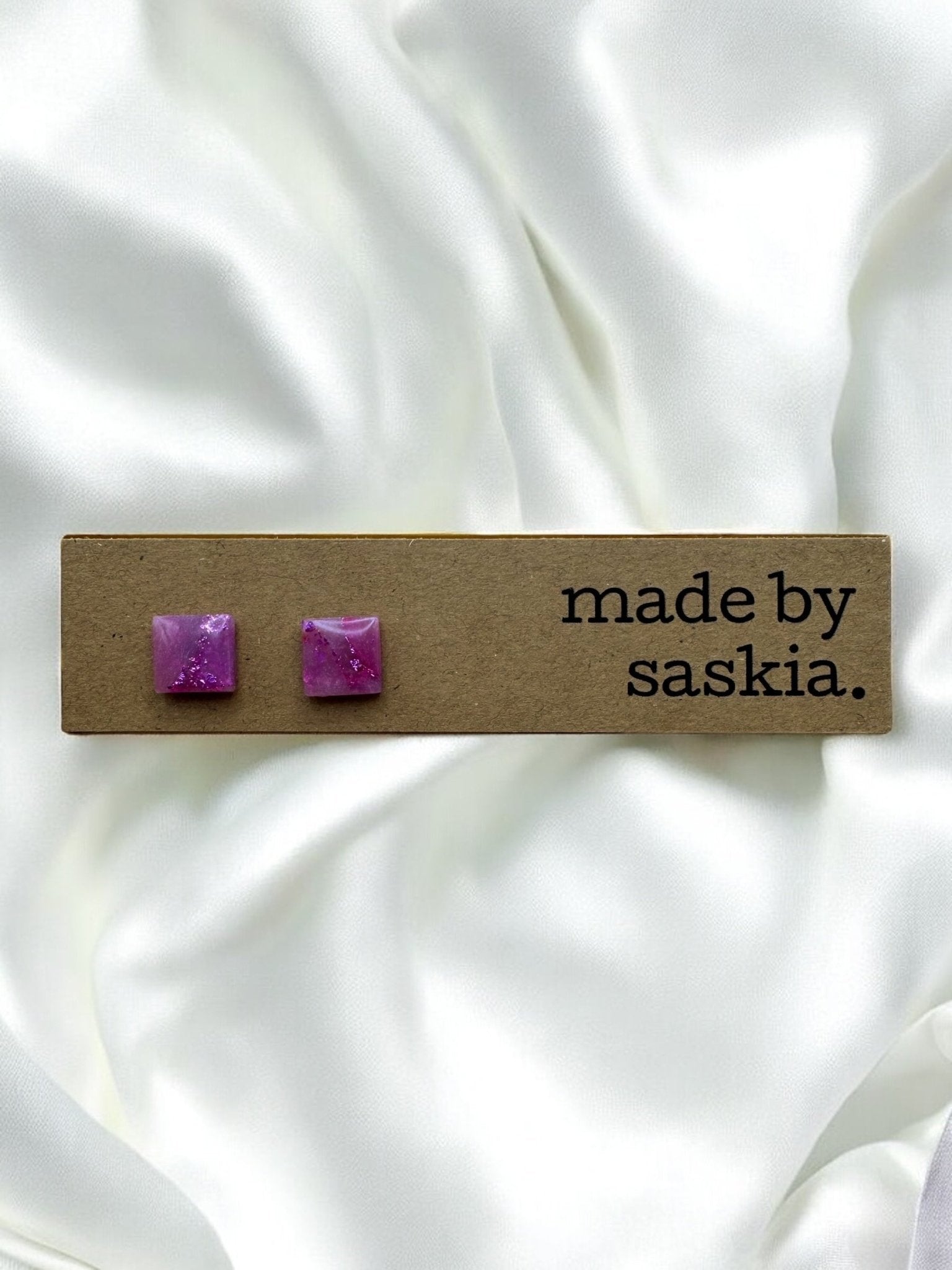 Purple glitter square studs - Earrings - Made by Saskia