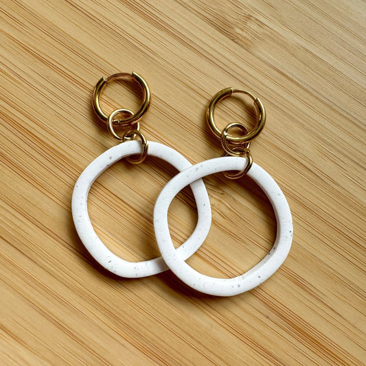 White speckle hoop huggie earrings - Earrings - Made by Saskia