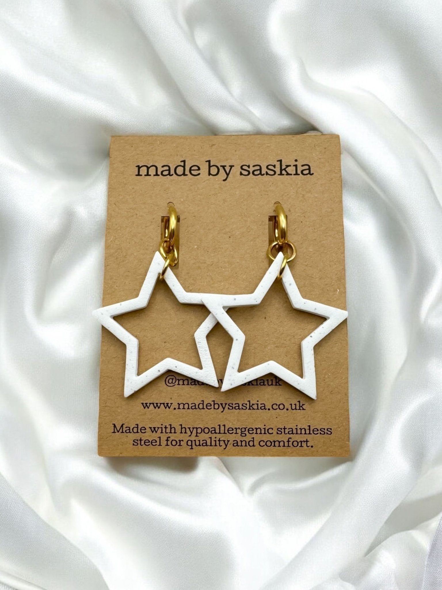 White speckle large star hoop huggie earrings - Earrings - Made by Saskia