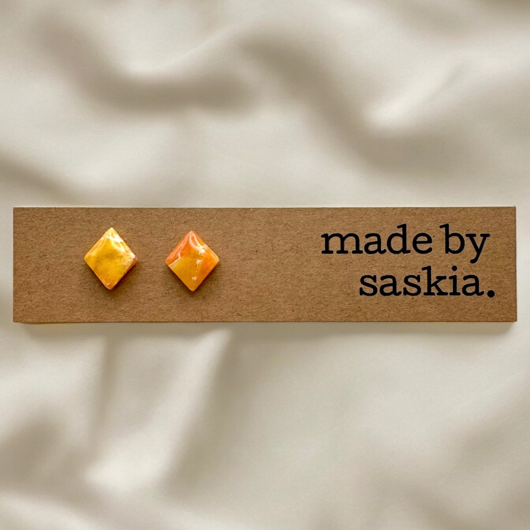 Yellow and orange marble diamond studs - Earrings - Made by Saskia