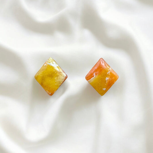 Yellow and orange marble diamond studs - Earrings - Made by Saskia