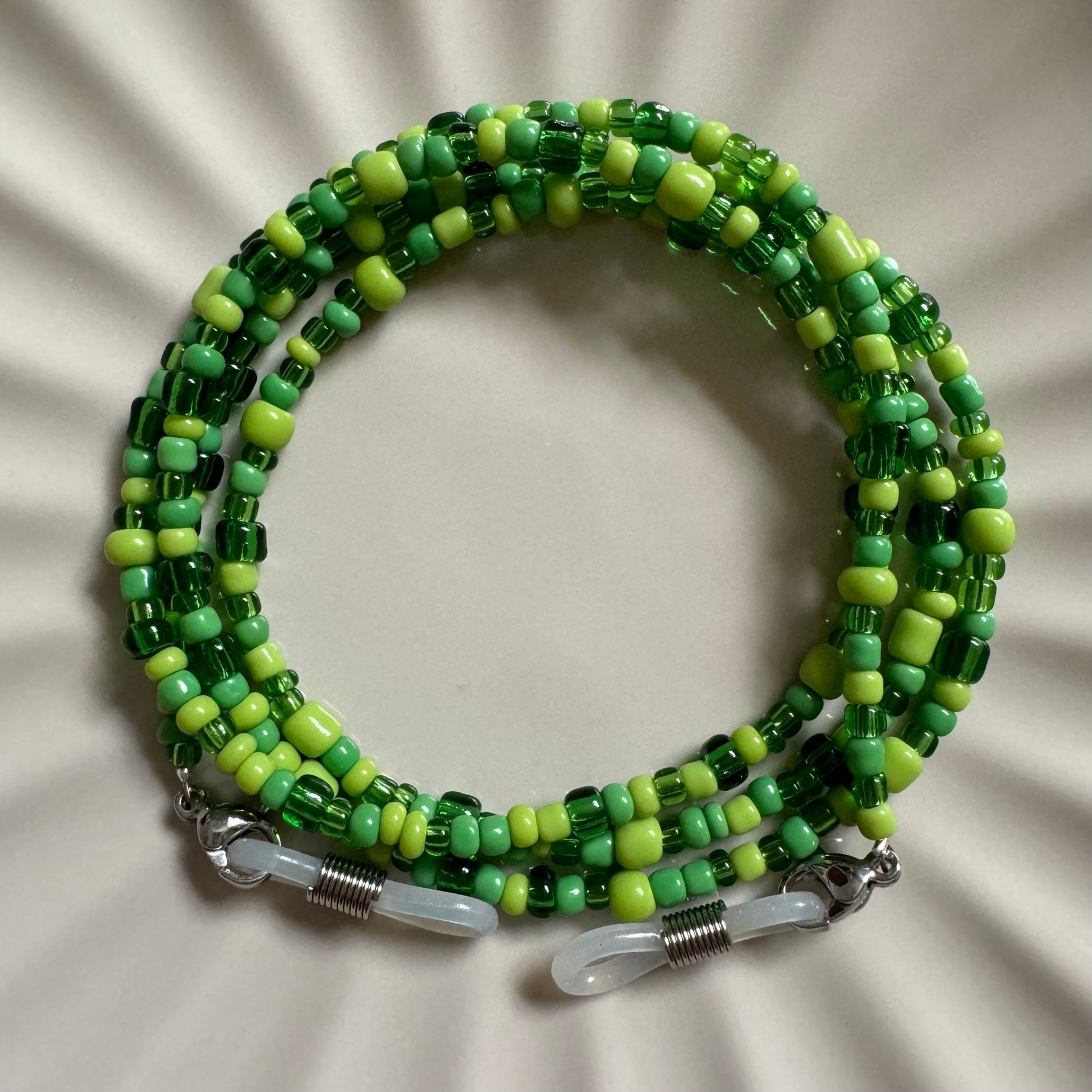 Green mix glass beaded glasses chain - Glasses chain - Made by Saskia